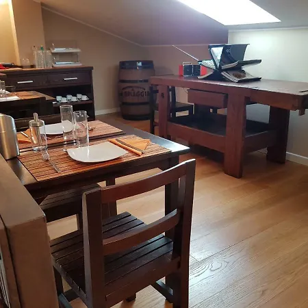 게스트하우스 Foresteria Lombarda La 4*